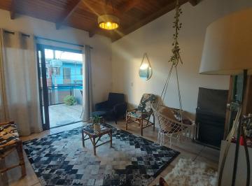 Casa · 80m² · 2 Quartos · 1 Vaga · Casa 2 quartos no bairro Vila Nova