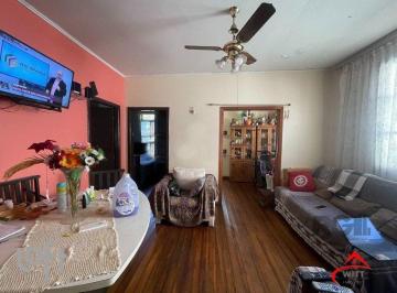 Casa · 190m² · 4 Quartos · 2 Vagas · Casa à venda - em Partenon