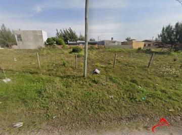 Terreno · 300m² · Terreno em Capão Novo com 300m² a 2 quadras do mar