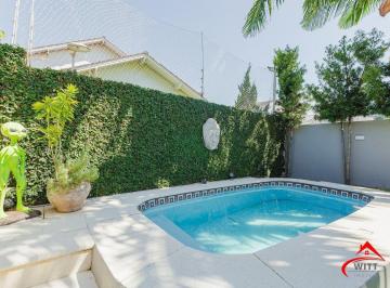 Casa · 190m² · 3 Quartos · 4 Vagas · Casa de alto padrão com elevador e piscina em condomínio no Passo das Pedras