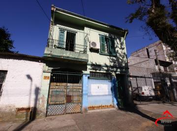 Casa · 185m² · 11 Quartos · Terreno na Felix da Cunha 6,60 x 28,00