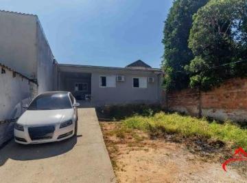 Casa · 94m² · 2 Quartos · 4 Vagas · Casa no bairro Jardim Carvalho de 2 dormitórios e amplo pátio