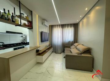 Apartamento · 47m² · 2 Quartos · 1 Vaga · Apartamento de 2 dormitórios, elevador e 1 vaga de garagem em Canoas.