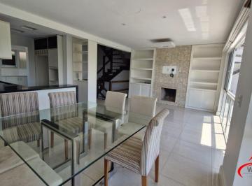 Casa · 200m² · 5 Quartos · 2 Vagas · Casa em Condominio fechado, 5 dormitórios com infraestrutura completa