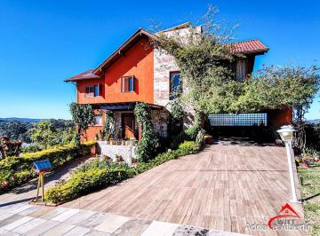 Casa · 399m² · 3 Quartos · 4 Vagas · Casa estilo sítio no Alphaville Porto Alegre | Lago com carpas, pomar e vista pe