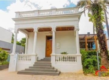 Casa · 211m² · 3 Quartos · 2 Vagas · Avenida Clemenciano Barnasque, 121 - Teresópolis, Porto Alegre - RS