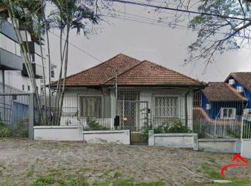 Terreno · 429m² · 3 Quartos · 2 Vagas · Terreno no bairro Petrópolis com 429m²