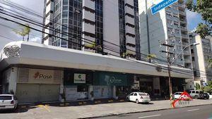 Comercial · 45m² · 1 Quarto · 1 Vaga · LOJA TÉRREA NA GALERIA QUINTA AVENIDA CENTER, Bairro Moinhos ,45,38 m2 com mezan