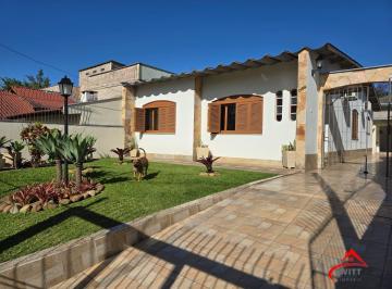 Casa · 145m² · 3 Quartos · 4 Vagas · Casa térrea, 3 dormitórios e 4 vagas cobertos no Sarandi.