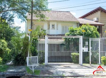 Casa · 180m² · 3 Quartos · 4 Vagas · Casa à venda no Altos do Ipê no Bairro Espirito Santo.