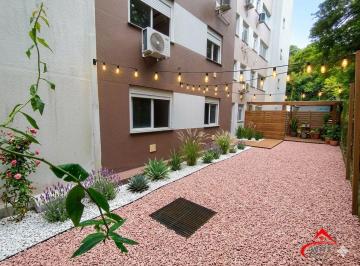 Apartamento · 106m² · 2 Quartos · 1 Vaga · Um pedacinho do interior dentro de Porto Alegre - 2dorm com Pátio Gigante