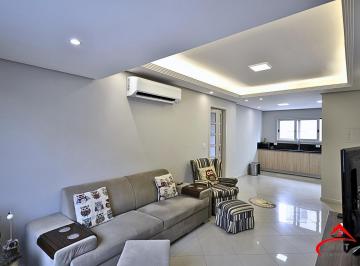 Apartamento · 147m² · 2 Quartos · 3 Vagas · Cobertura Reformada no Jardim Planalto com 3 Vagas e Churrasqueira