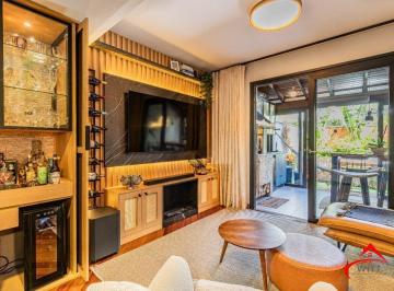 Casa · 120m² · 3 Quartos · 3 Vagas · Casa reformada com vista incrível espaço goumet e jacuzzi, Proximo ao Iaguatemi
