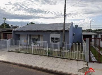 Casa · 300m² · 3 Quartos · 4 Vagas · casa com 03 quartos um sendo suite com 04 vagas de garagem