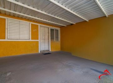 Casa · 50m² · 2 Quartos · 2 Vagas · Casa de 2 dormitórios e 2 vagas de garagem em Cachoeirinha.