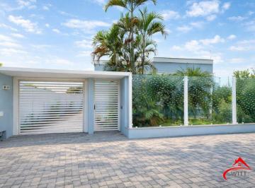 Casa · 312m² · 4 Quartos · 3 Vagas · Casa  de 4 Dormitórios e 3 vagas de garagem em Canoas.