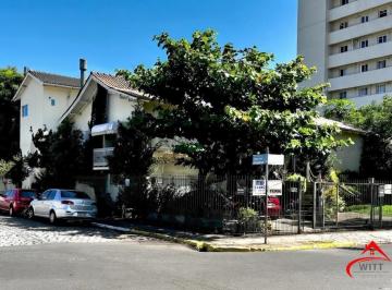 Casa · 350m² · 5 Quartos · 3 Vagas · Casa de Esquina com 5 dormitórios com lago ornamental em Taquara