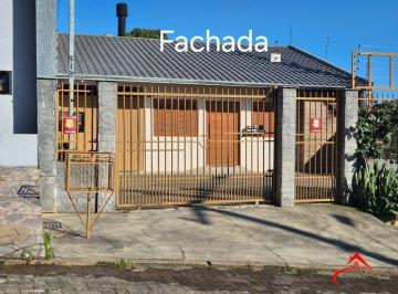 Casa · 159m² · 5 Quartos · 5 Vagas · Casa 5 dorm. (2 s.) e anexo, 159 M², churrasqueiras, Piscina em Cachoeirinha.