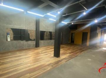 Comercial · 137m² · 5 Quartos · Comercial à venda - no Cristo Redentor