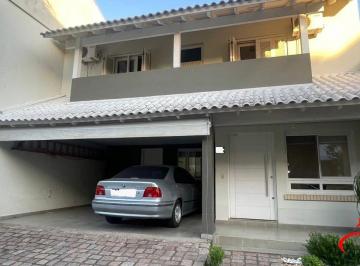 Casa · 247m² · 3 Quartos · 2 Vagas · Casa à venda - em Sarandi