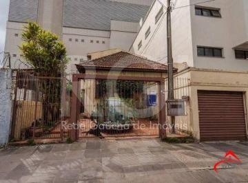 Casa · 300m² · 6 Quartos · 2 Vagas · Casa composta por seis(6) dormitórios, no bairro Passo da Areia em Porto Alegre/
