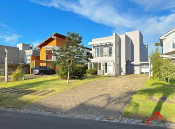Casa · 269m² · 3 Quartos · 4 Vagas · Casa no TerraVille com 3 dormitórios sendo 2 suítes.