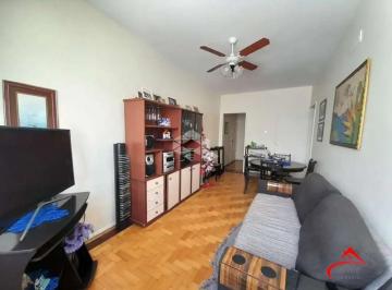 Apartamento · 58m² · 1 Quarto · Apartamento 1 dormitório, semimobiliado, reformado, no Bairro navegantes, Porto