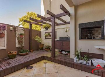 Casa · 250m² · 3 Quartos · 2 Vagas · Casa em condomínio com 3 dormitórios, suíte e 2 vagas