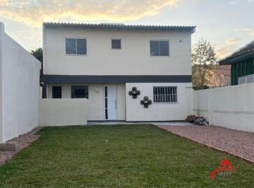 Casa · 90m² · 2 Quartos · 3 Vagas · Sobrado de 2 dormitórios ambos suíte! a poucos metros do centro do bairro.