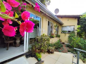 Casa · 96m² · 1 Quarto · 3 Vagas · Casa à venda no condomínio Marambaia, em Vinhedo/SP!!