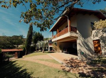 fachada · Casa para alugar no Condomínio Vale da Santa Fé em Vinhedo - SP
