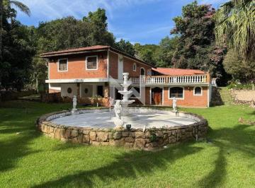 jardim · Casa térrea à venda no Condomínio Chácaras do Lago em Vinhedo/SP