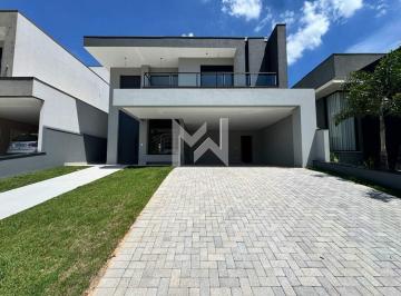 Fachada · Casa à venda no Condomínio Reserva dos Vinhedos em Louveira - SP