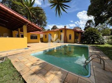 fundos · Casa térrea para alugar no Condomínio Vista Alegre - Sede em Vinhedo/SP