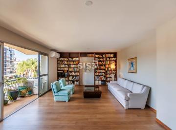 Apartamento · 293m² · 4 Quartos · 2 Vagas · Apartamento à venda no Cabral, om 293m² Privativos
