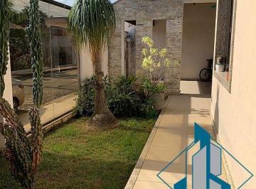 Casa · 128m² · 3 Quartos · 2 Vagas · Casa à venda - em Imbaúbas