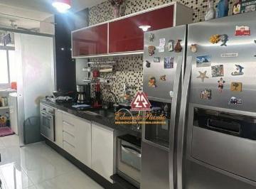 a6a85cca076844f1bb32e4236e3357367eef373e · Apartamento no Condomínio Autentico