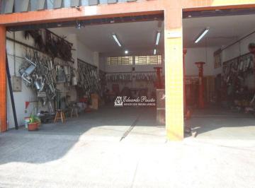 f38d5b9f55ad47cac06f5910ddfedb7a668cc40a · Prédio Comercial com Centro Automotivo Guarulhos