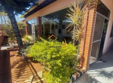 Casa de 3 quartos, Brasília · 3 QUARTOS, SENDO 2 SUÍTES/ARMÁRIOS PLANEJADOS/CHURRASQUEIRA/GARAGEM COBERTA