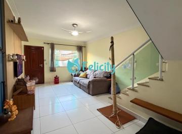 Casa · 123m² · 3 Quartos · 2 Vagas · Sobrado com 3 dorms sendo uma suíte, 2 vagas, 123m2.