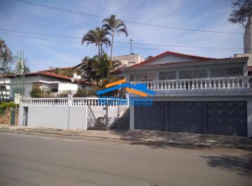 Casa · 500m² · 3 Vagas · Casa térrea com 3 suítes 3 vaga terreno 500m² armários embutidos