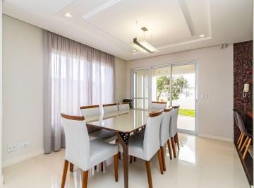 Casa en Venda de 3 quartos Capão Redondo · Magnífica Residência de 190m² no Capão Redondo | 3 Dormitórios, 2 Suítes e 2 Vag