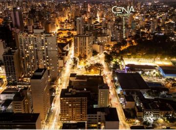 Apartamento de 2 quartos, Curitiba · Apartamento com 2 Quartos, 35 m² no Centro para Venda