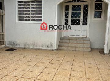 Casa de 3 quartos, Sobradinho · Quadra 2 - Aceito financiamento e apartamento menor valor