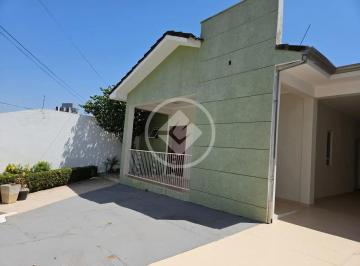 Casa · 200m² · 3 Quartos · 4 Vagas · casa belíssima de alto padrão região comercial Jd Cuiabá