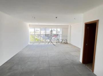 Comercial · 104m² · 4 Vagas · Oportunidade - Sala Comercial - 811 Executive Offices - Jardim São Dimas - 104m².