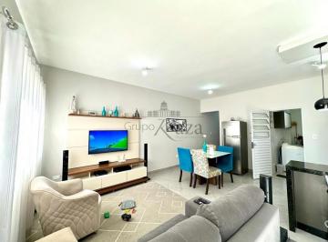 Casa de 3 quartos, Jacareí · Oportunidade Casa Jardim das Oliveiras Jacareí 3 Dormitórios 70m².