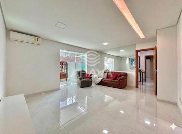Apartamento · 140m² · 3 Quartos · 1 Vaga · Àrea Privativa com 3 Quartos sendo 1 Suíte, 140m², Dona Clara