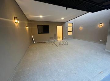 Casa · 175m² · 3 Quartos · 2 Vagas · Casa - Residencial Portal dos Pássaros - 3 Dormitórios - 137m².