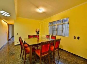 Casa · 286m² · 2 Quartos · 2 Vagas · Sobrado amplo próximo ao São Bernardo Plaza com conforto, espaço e excelente localização